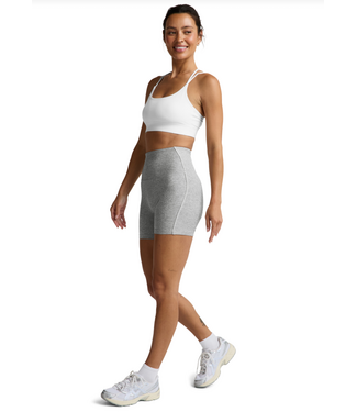 Beyond Yoga Spacedye Streamline 5 Short Silver Mist