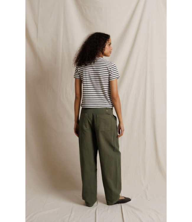 Carter Stripe Crew- Natural/Black