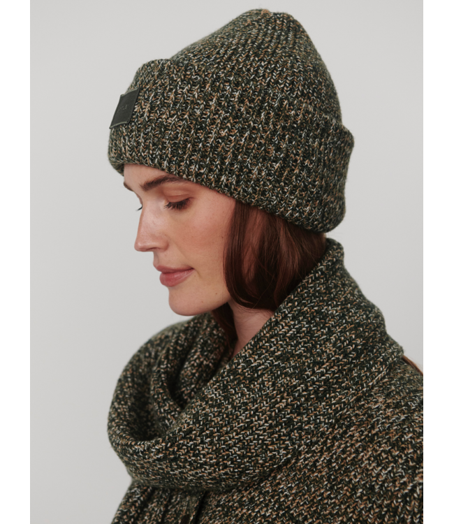Carly Knit Beanie 2.0- Ponderosa Pine Fleck