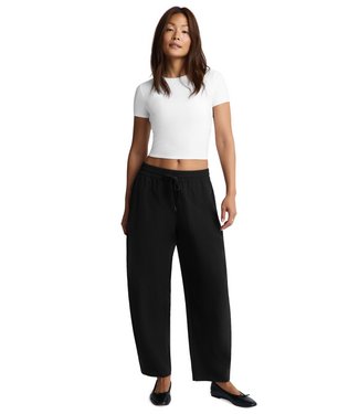 Beyond Yoga Peak Soft Taper Pant- Black
