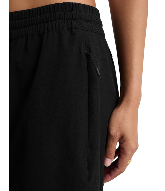 Peak Soft Taper Pant- Black