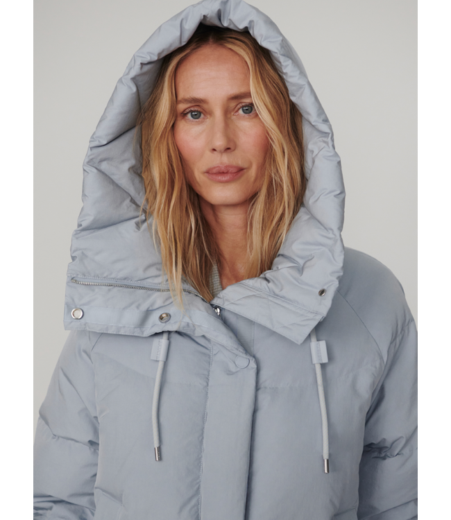 Adler Down Puffer Coat- Glacier Blue