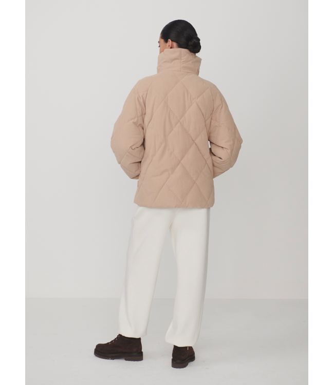 Evren Short Quilted Coat- Light Taupe