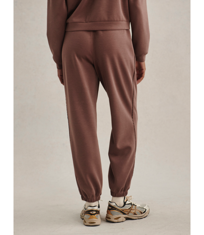 Eli Jogger 27- Coffee Quartz