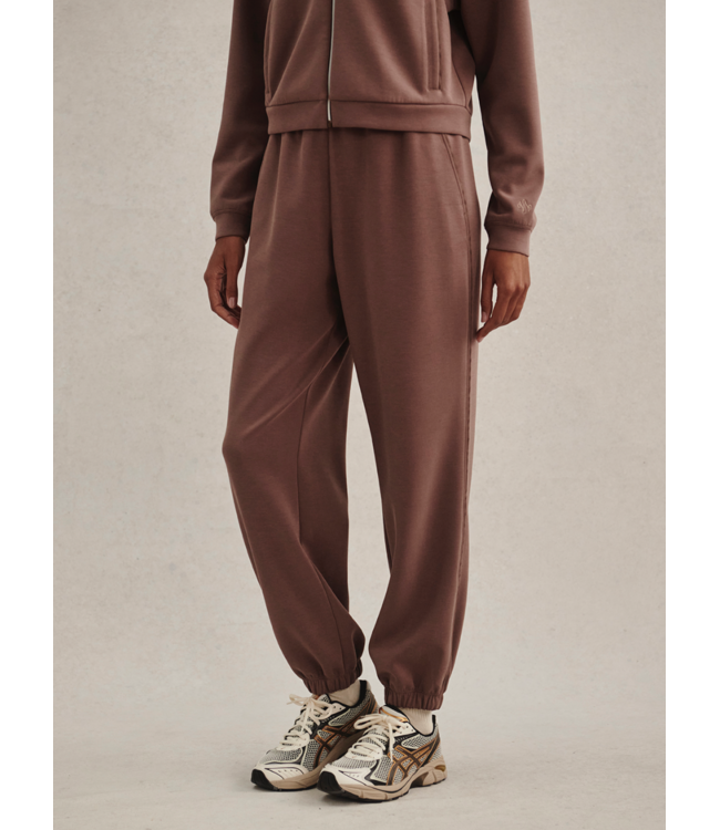 Eli Jogger 27- Coffee Quartz