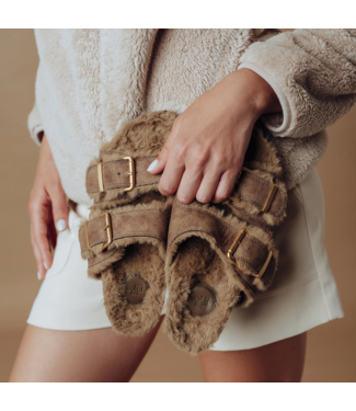 Birch Faux Fur Slide- Olive