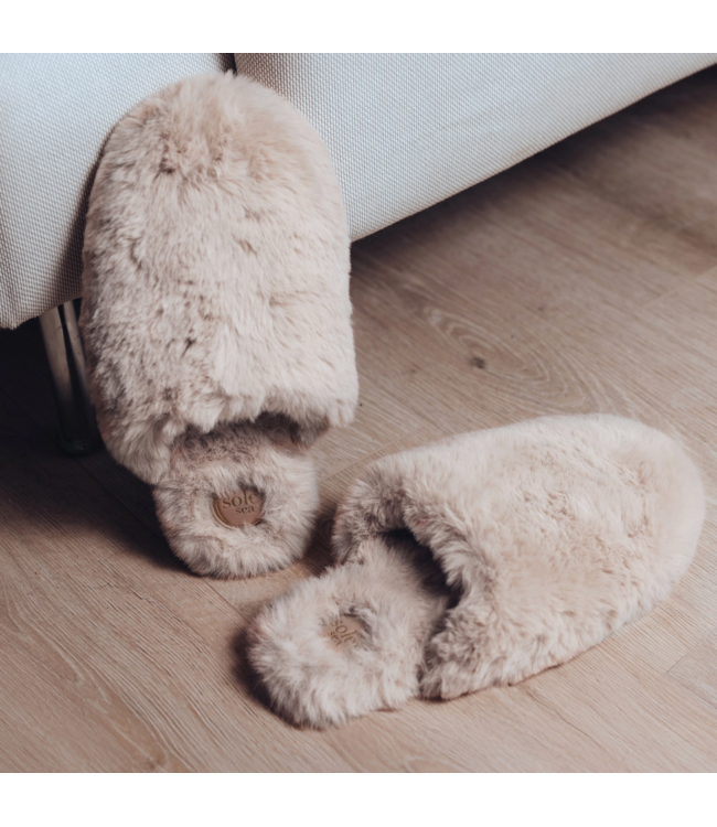 Wrigley Faux Fur Slipper- Cream