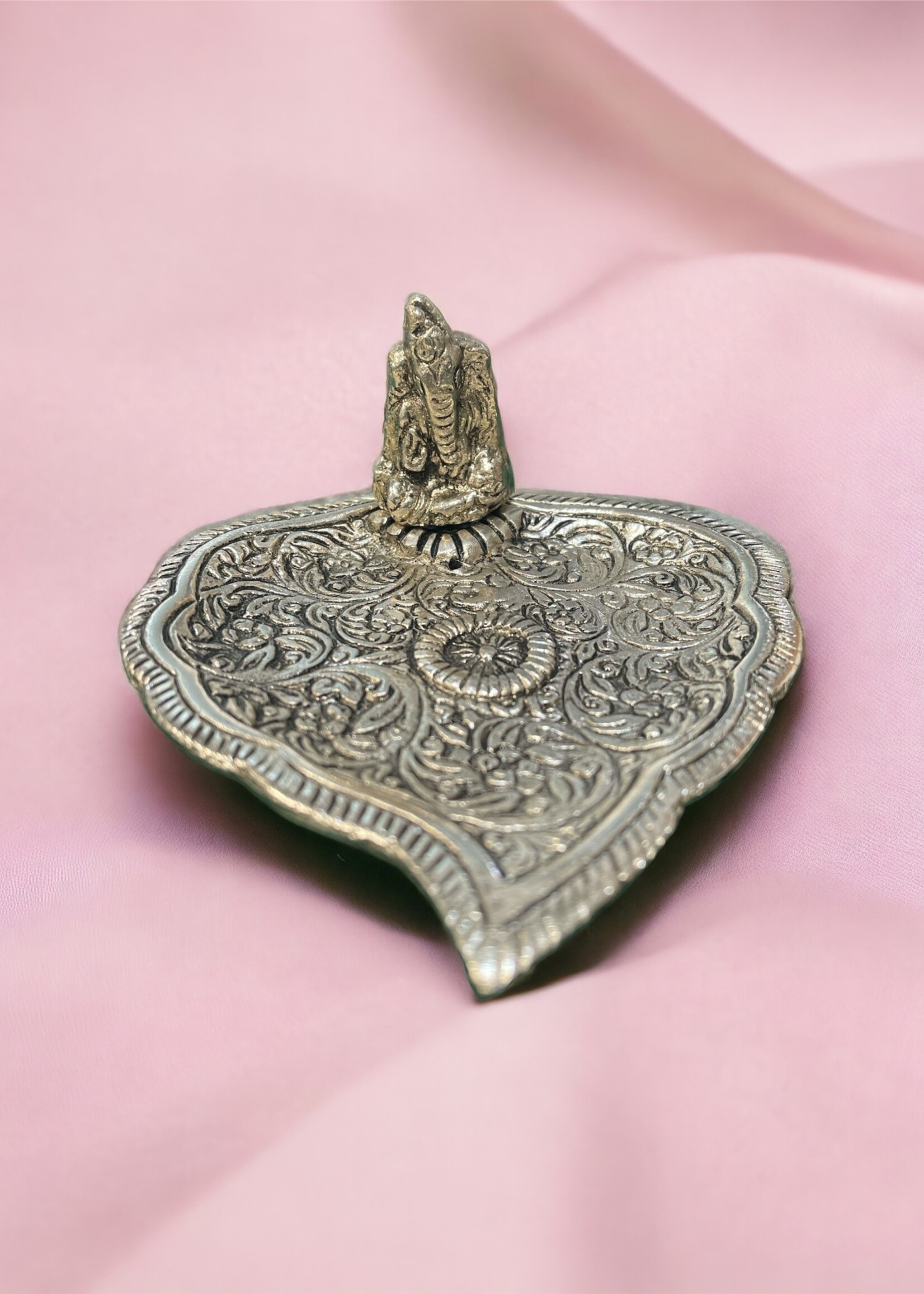 Ganesha Leaf Metal Burner