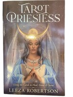 Tarot Priestess