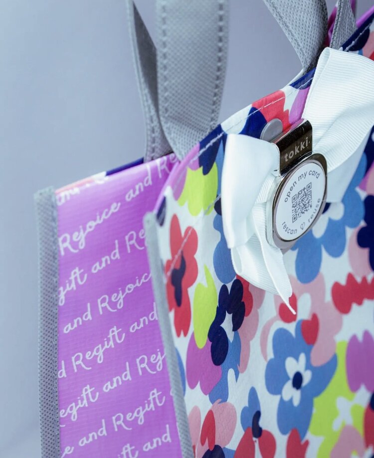 Tokki Reusable QR Gift Card & Bag medium