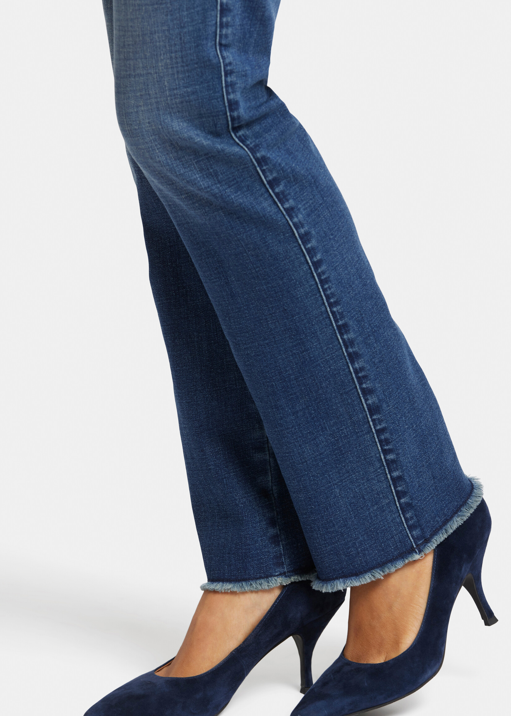 NYDJ Marilyn Straight Hollywood Waist with unfinished hem