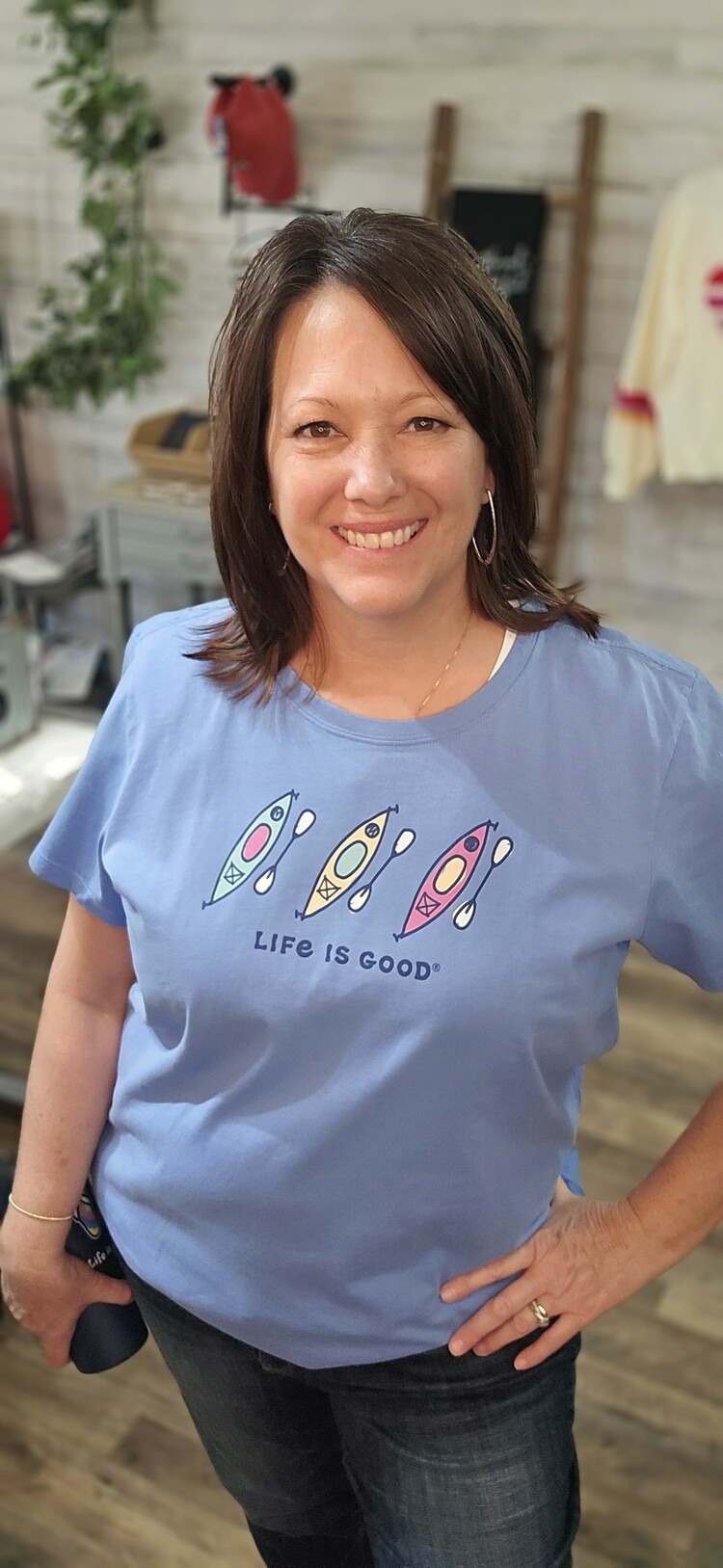 Life is Good Womans Three Kayaks Crusher Tee