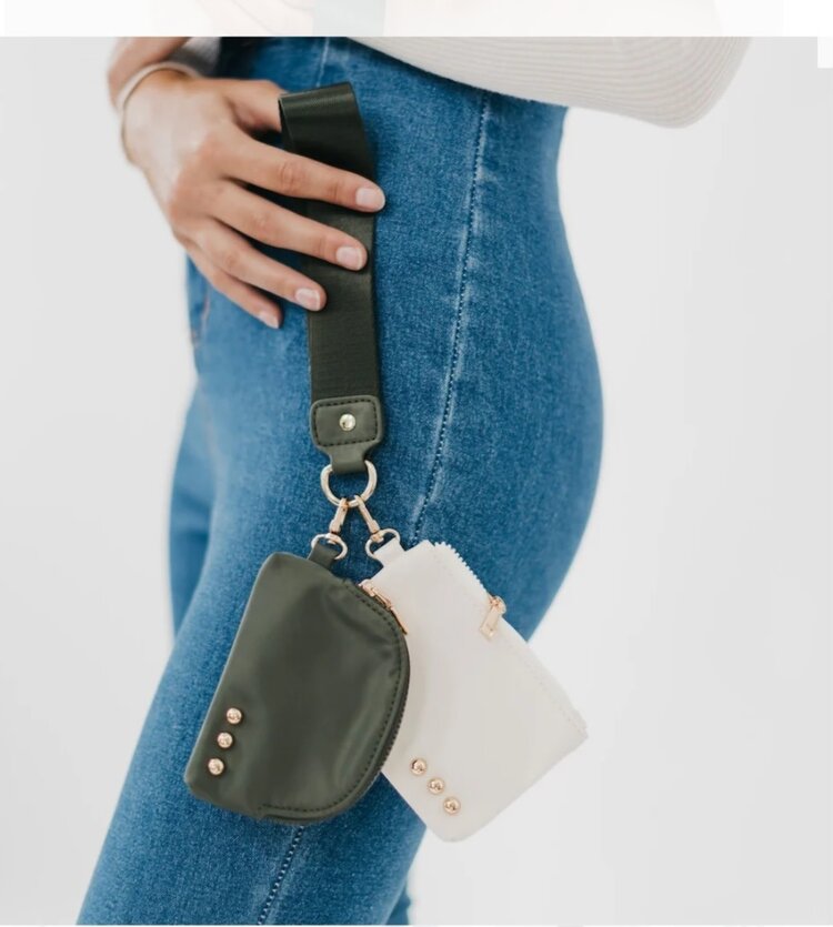 Pretty Simple Dolly Dual Wristlet