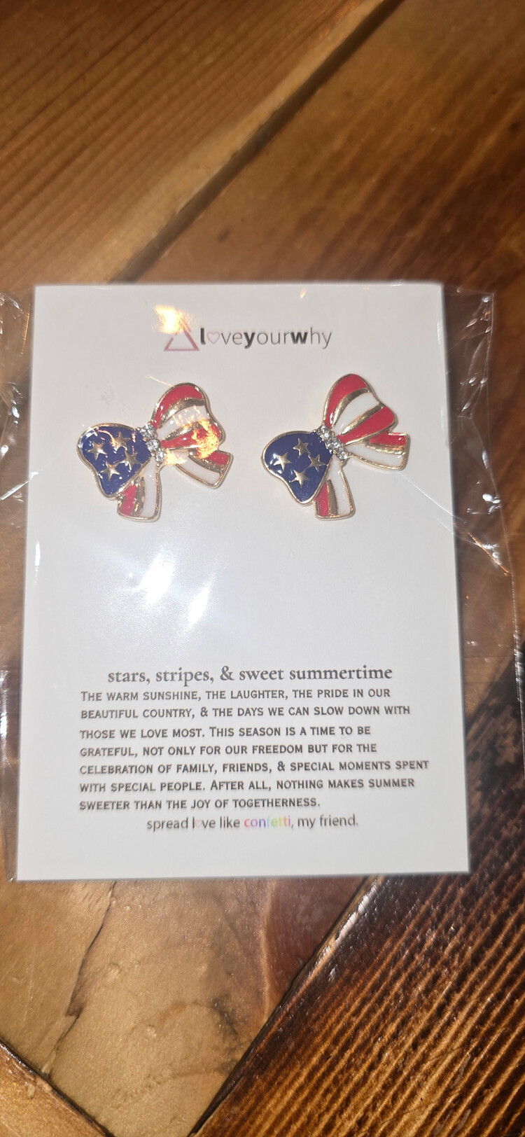 Flag bow earrings