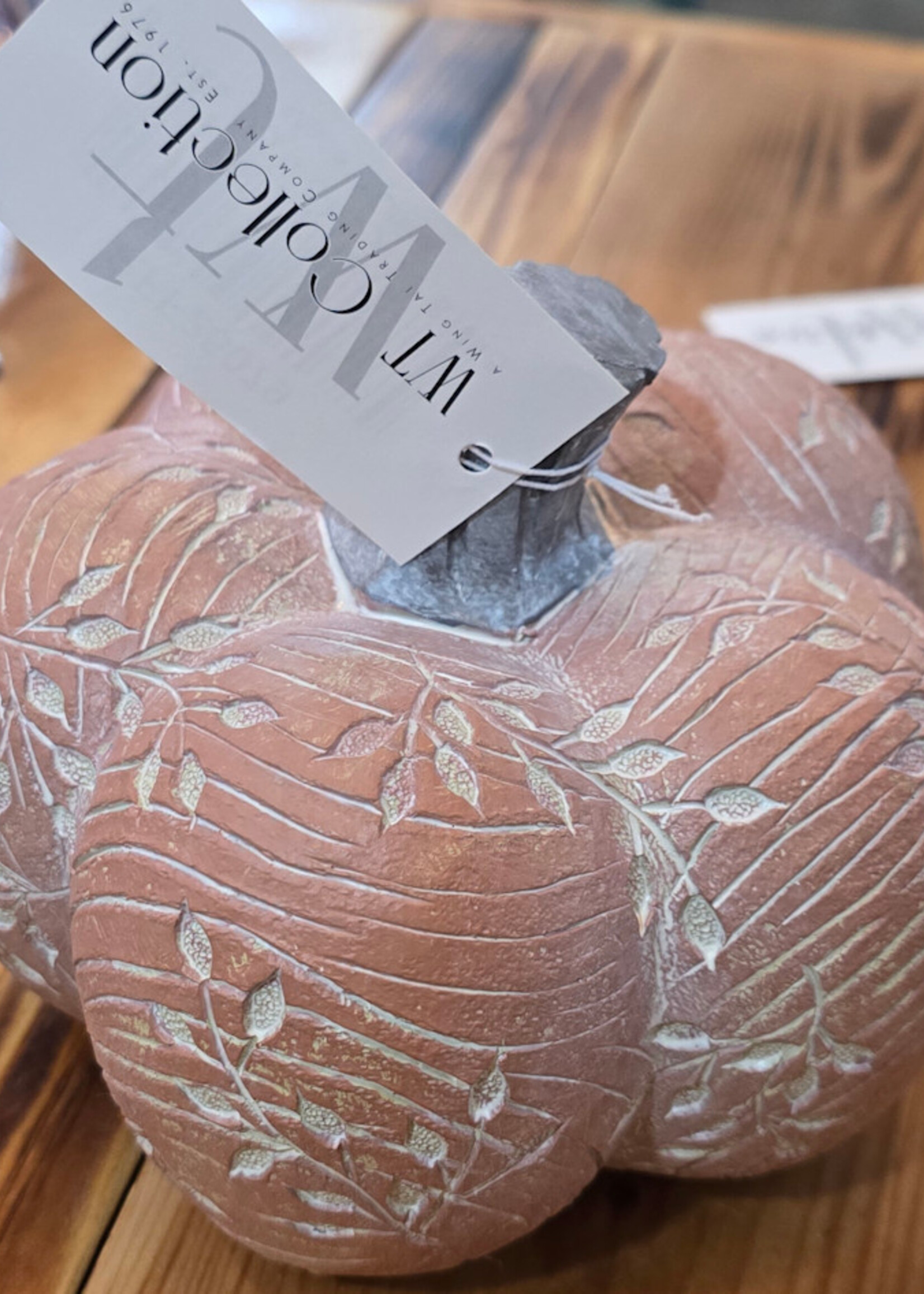WT Collection Leaf Engraved Pumpkin