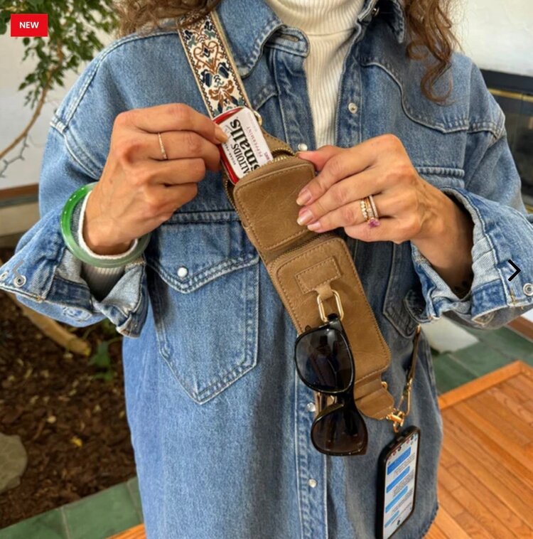 Save The Girls Zip & Clip RFID srrap