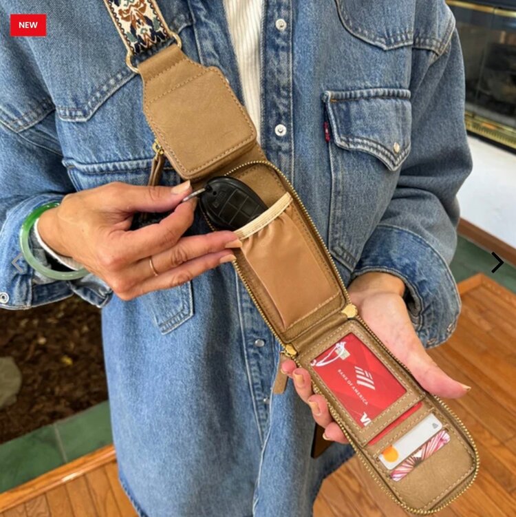 Save The Girls Zip & Clip RFID srrap