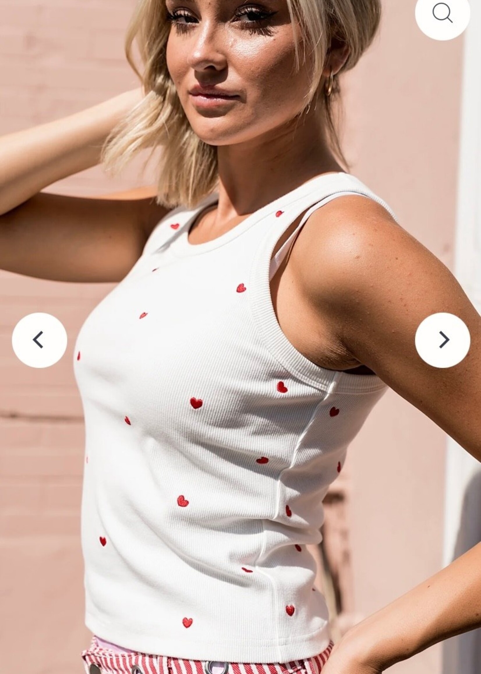 White Heart Tank