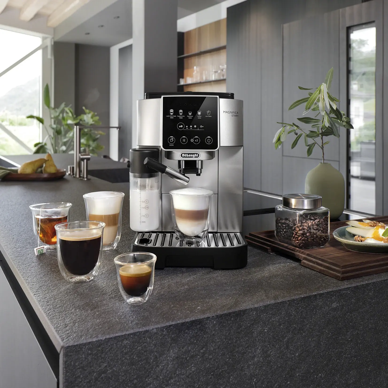 DELONGHI Magnifica Start avec Lattecrema ECAM22080SB
