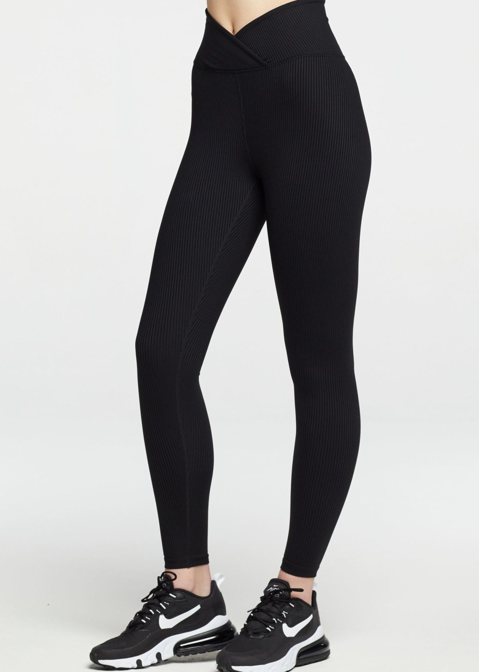 Year Of Ours Ribbed Veronica Legging