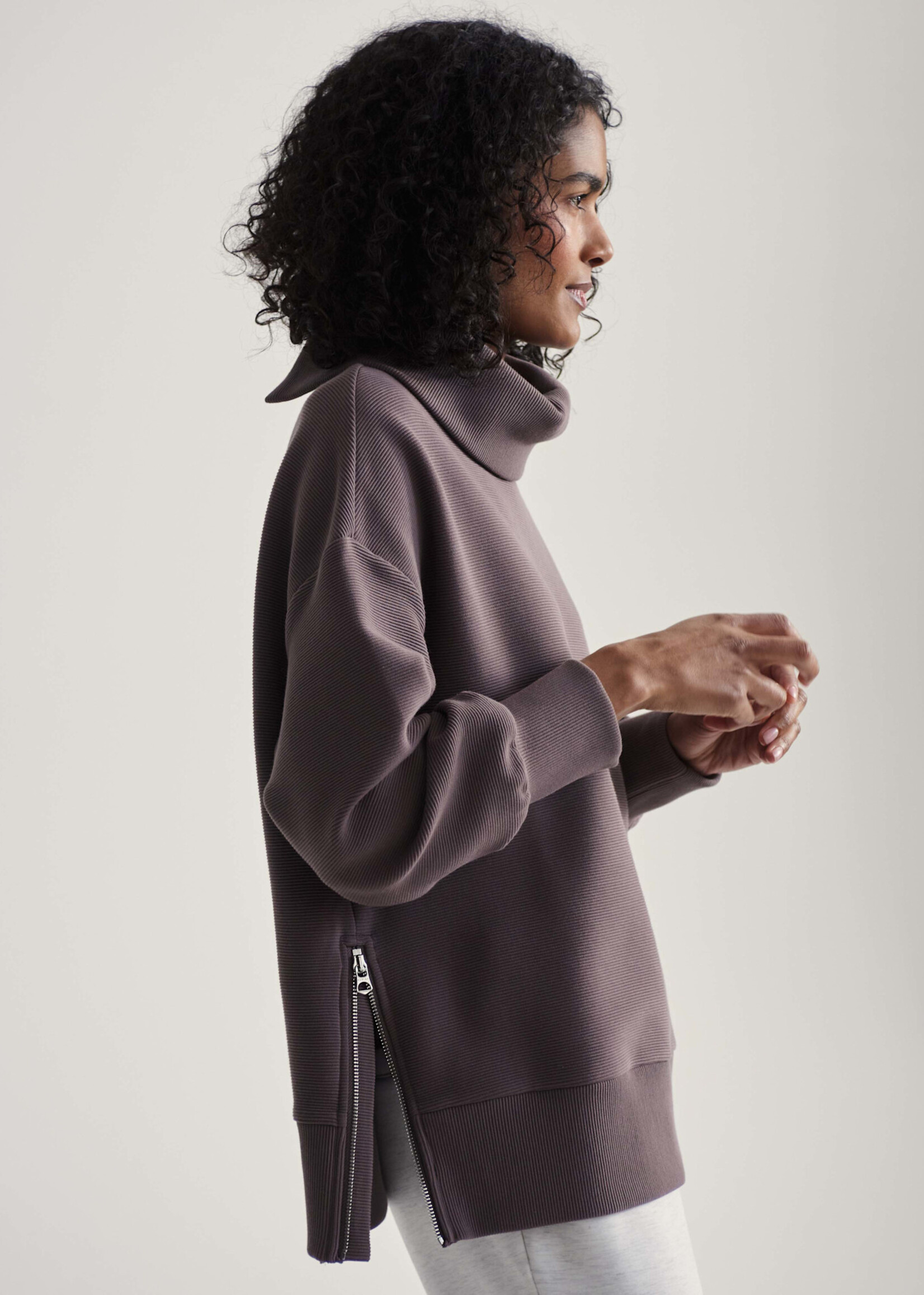 Varley Milton Sweat Cocoa Berry