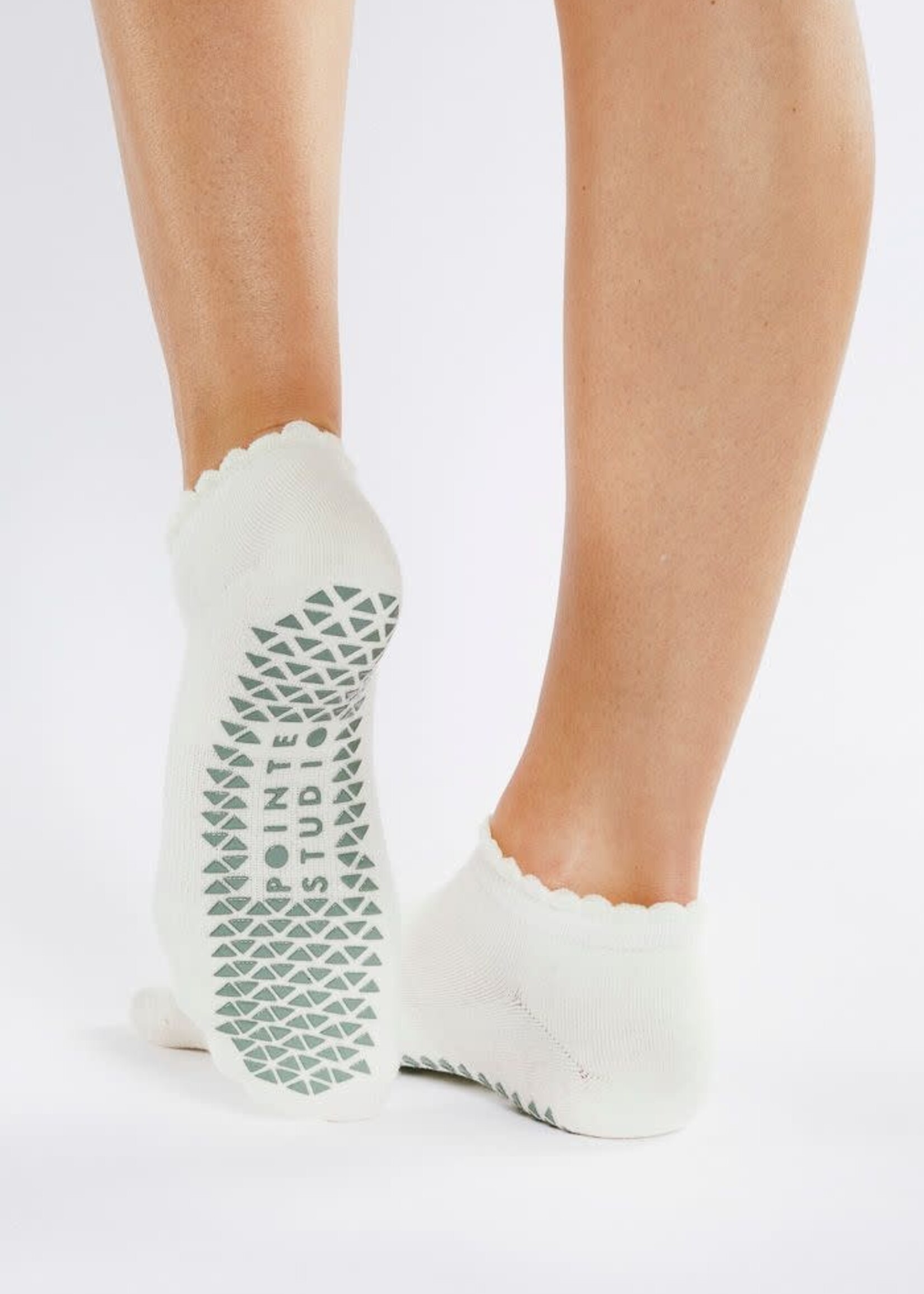 Pointe Studio Happy Grip Sock Bone