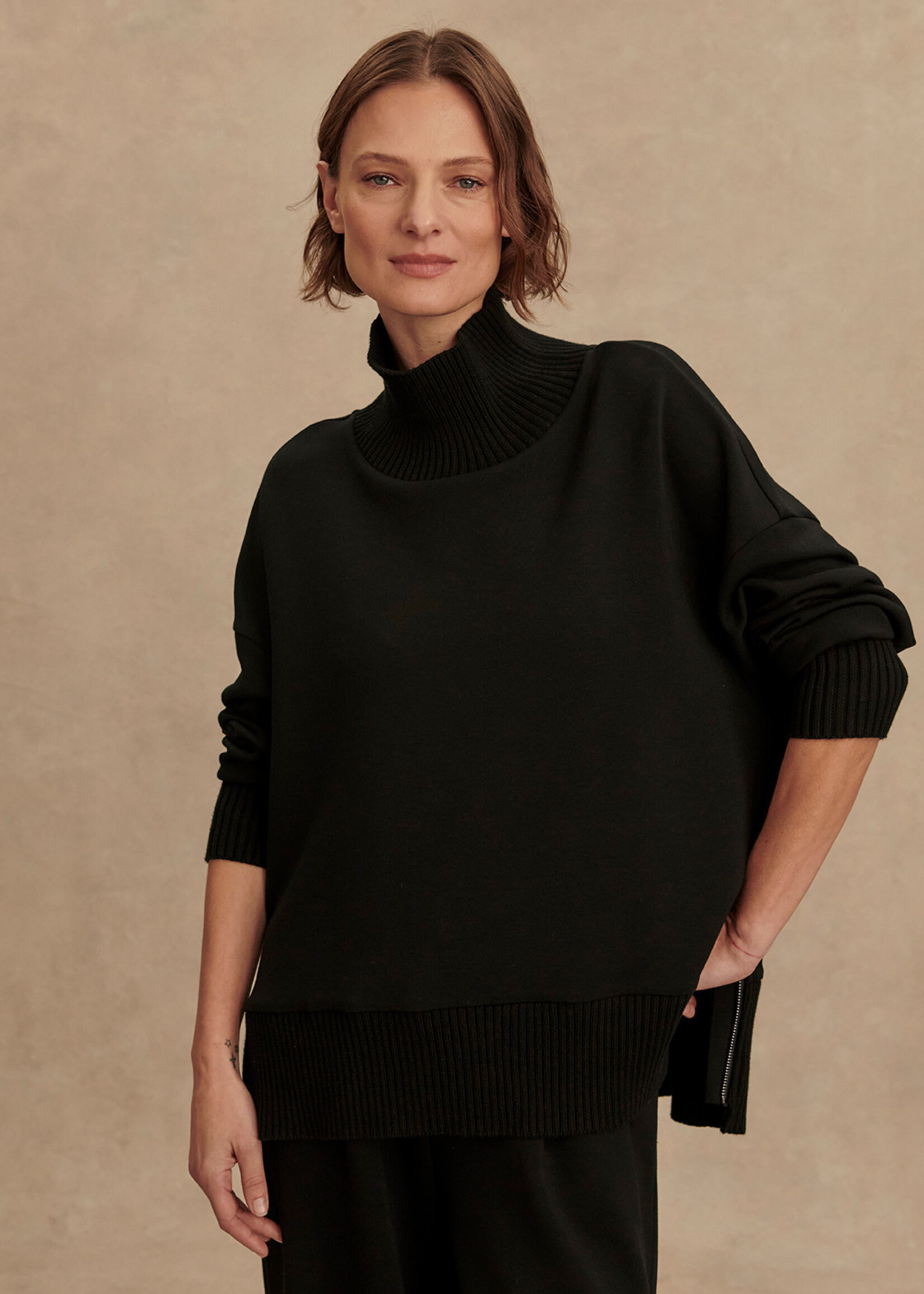 Varley Barker High Neck Sweat Black