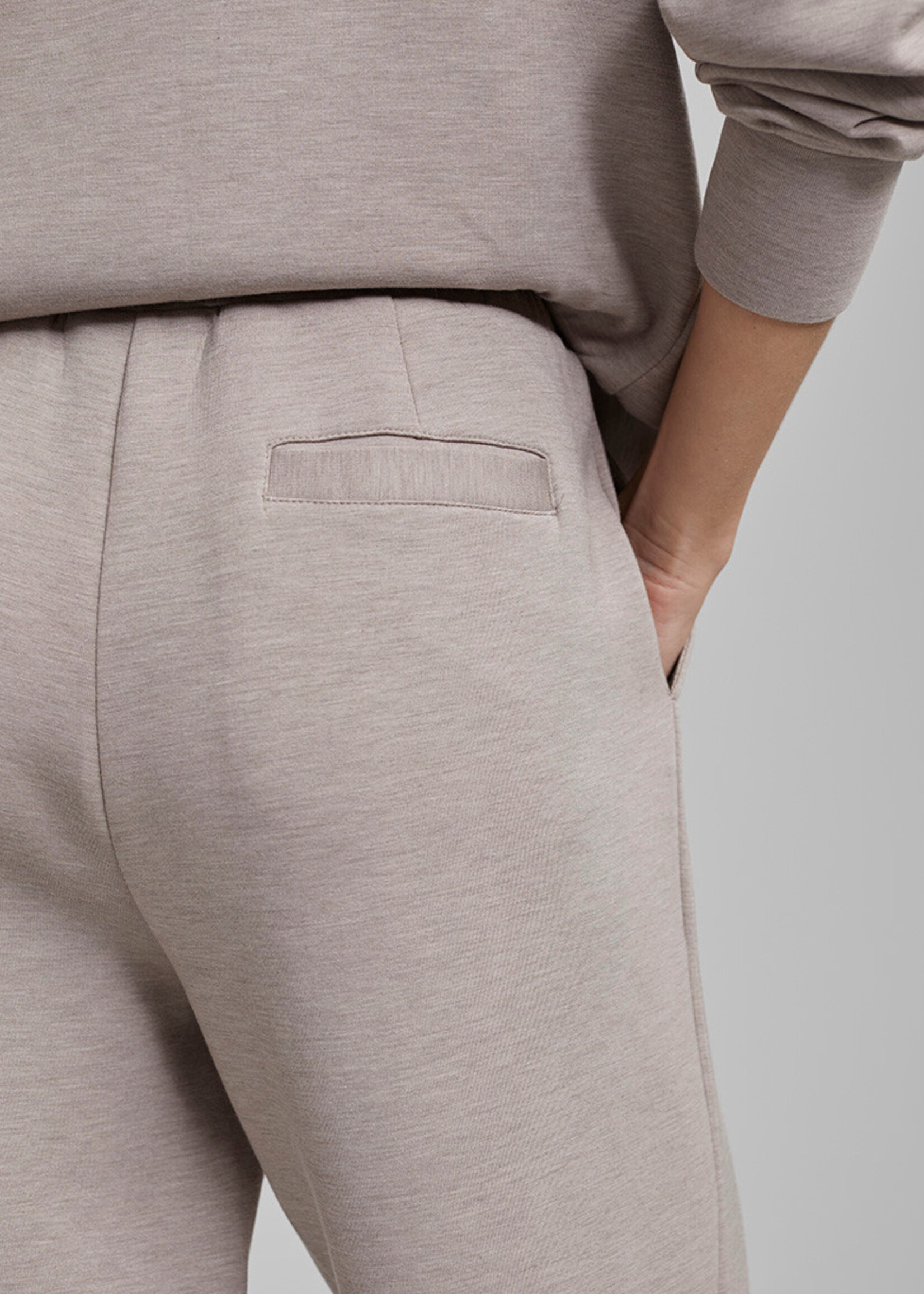 Varley The Relaxed Pant 25 Taupe