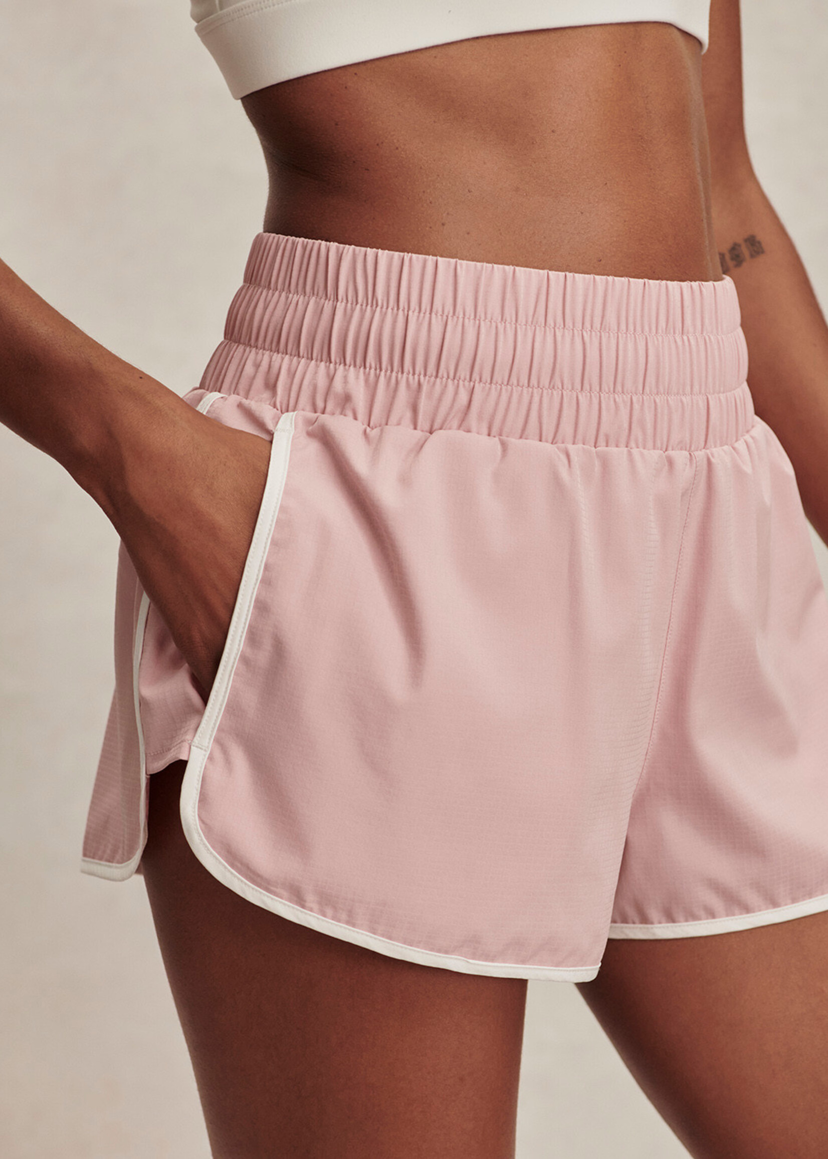 Varley Arlington Running Short 2 Zephyr Mauve