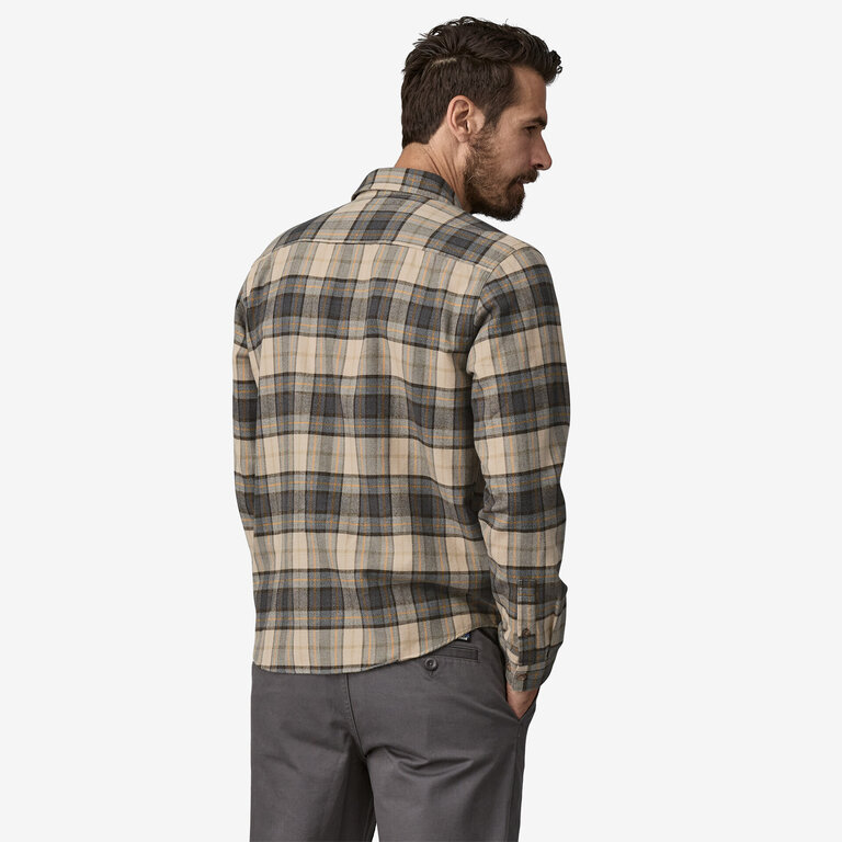 Patagonia Long-Sleeved Lightweight Fjord Flannel Shirt