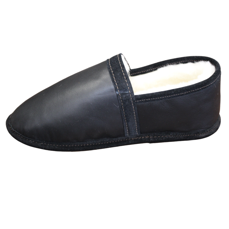 OPCH OPCH 300LT Men's Slippers - Luxurious comfort in genuine black sheepskin