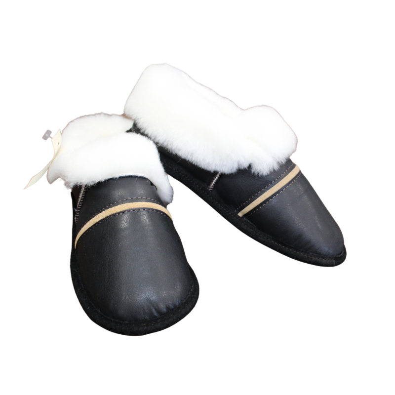 OPCH OPCH 420LT Women's Slippers - Elegance and Comfort in Black Leather and Natural Sheepskin