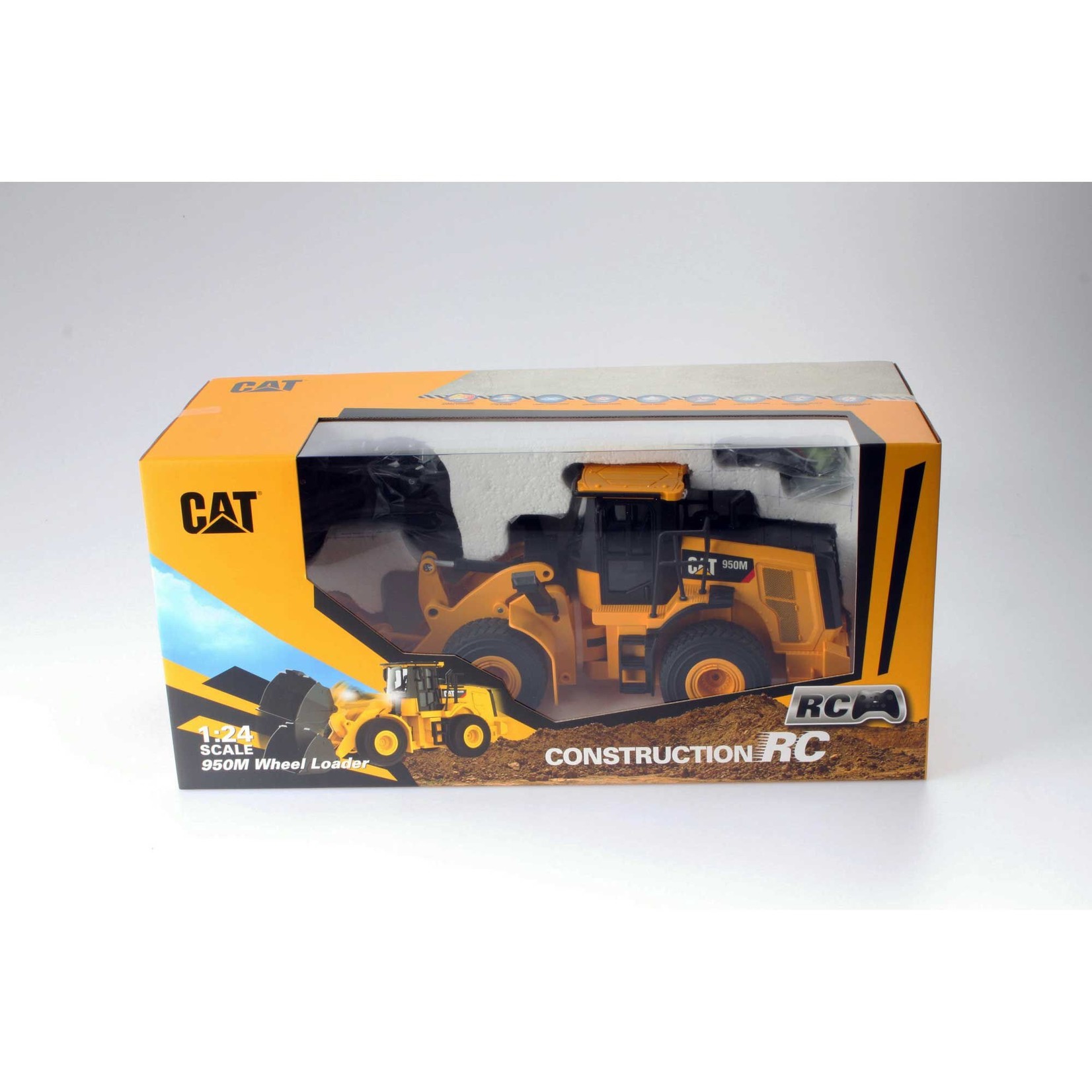 Diecast Masters 1/24 RC Caterpillar 950M Wheel Loader