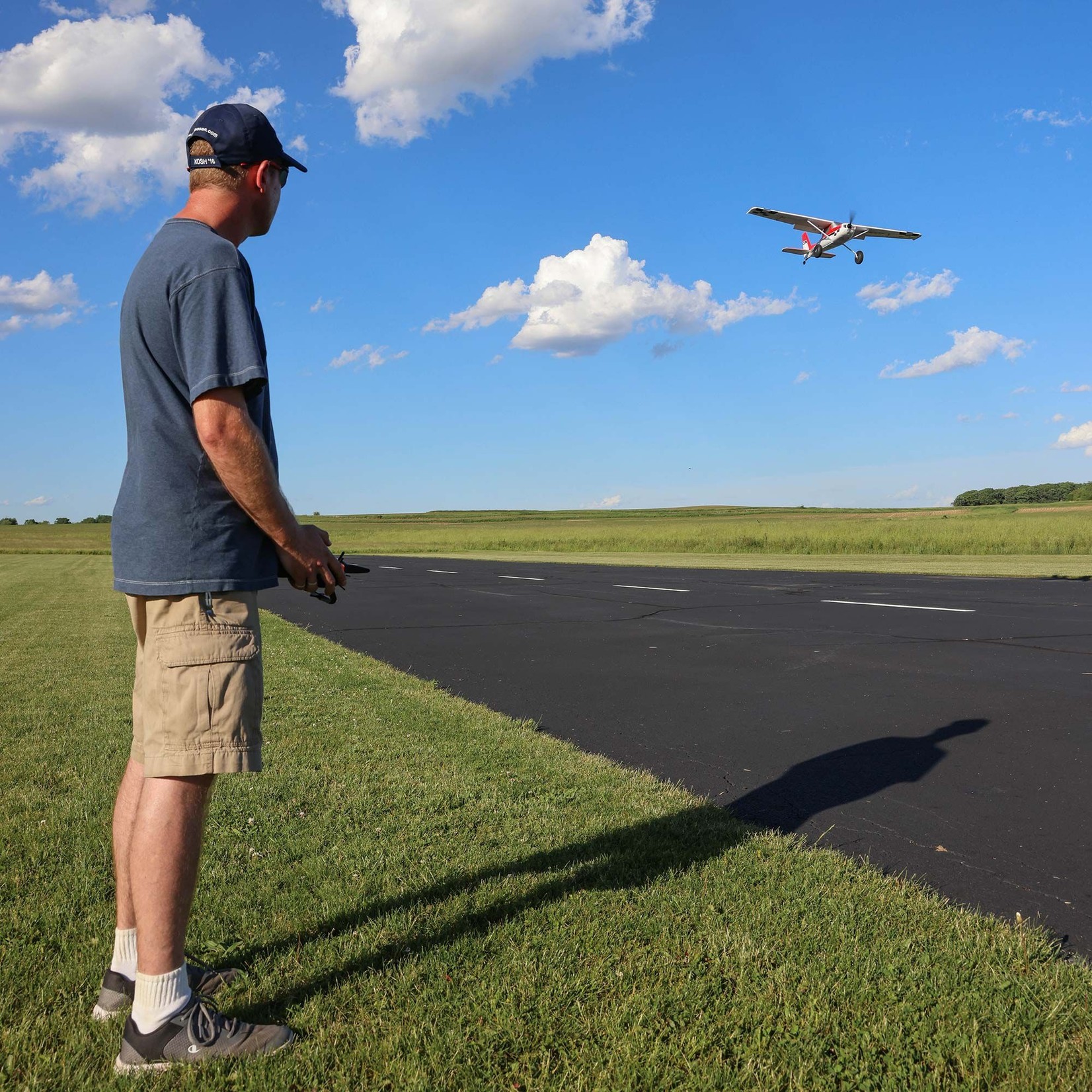 E-Flite Carbon-Z Cessna 150T 2.1m BNF Basic