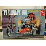 AMT Tommy Ivo Rear Engine Dragster 1:25