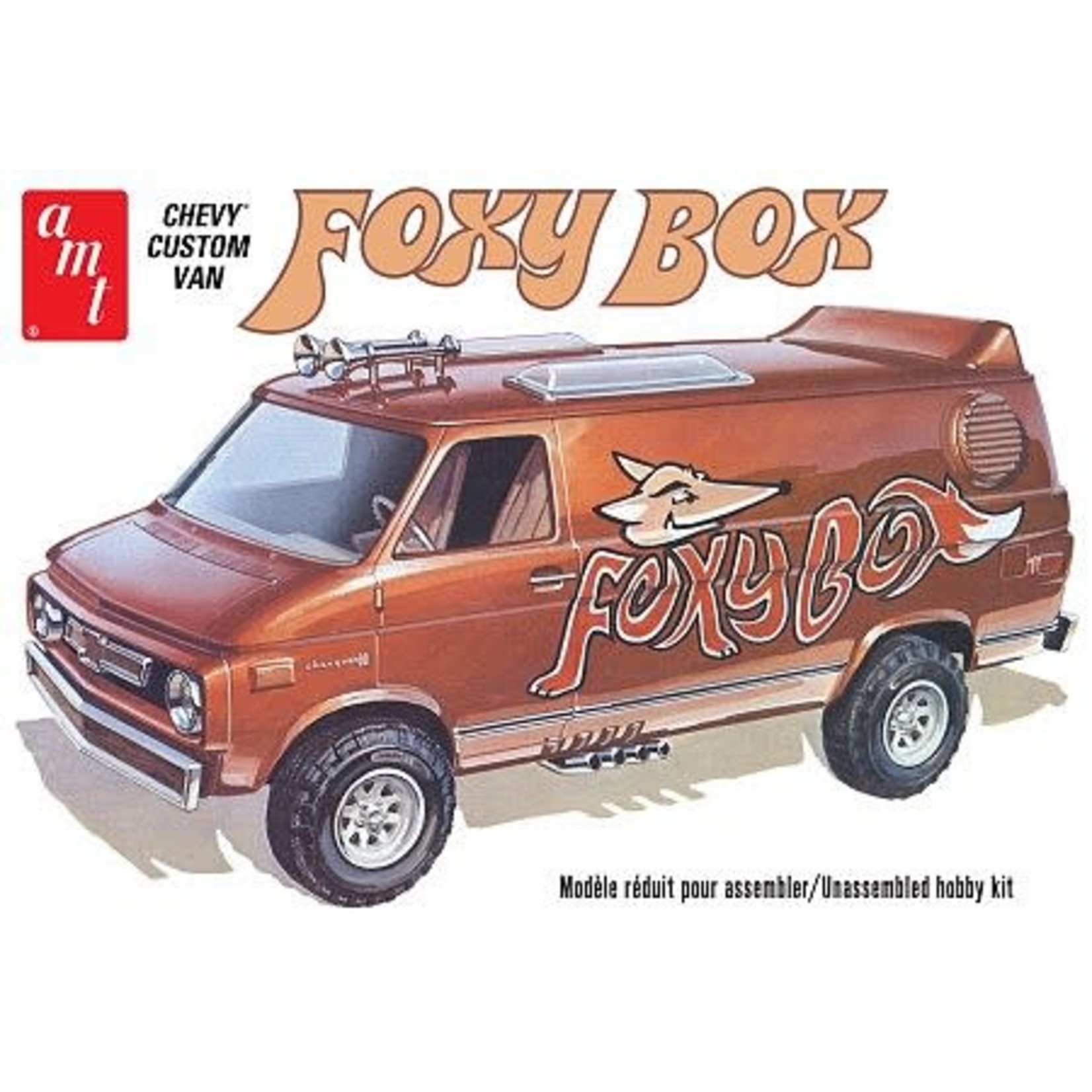 AMT 1975 Chevy Van "Foxy Box" 1:25