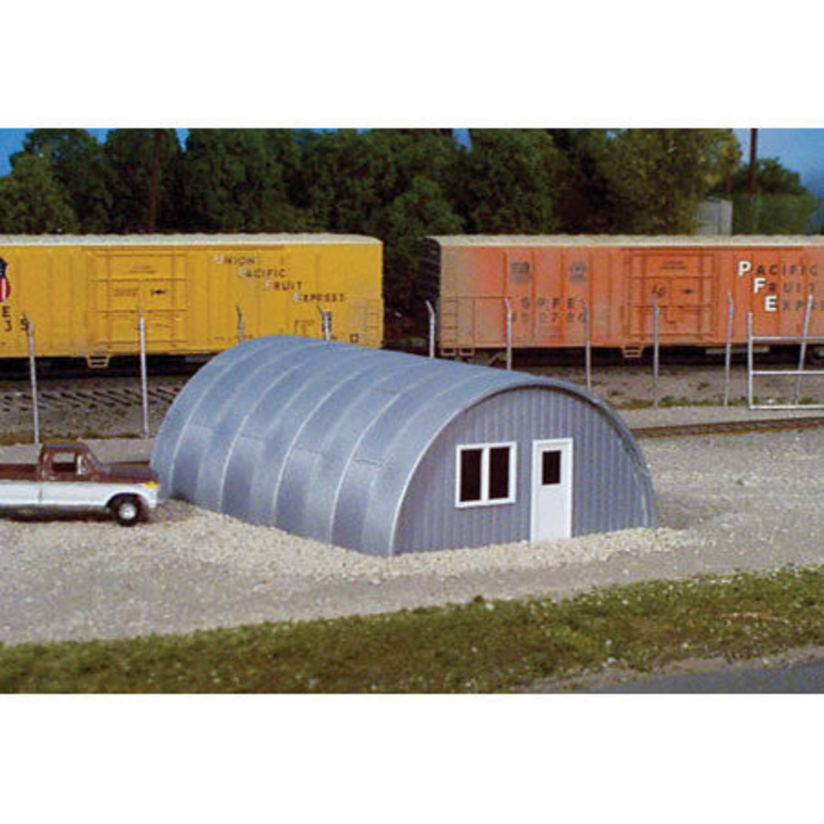 Rix Products HO KIT Quonset Hut