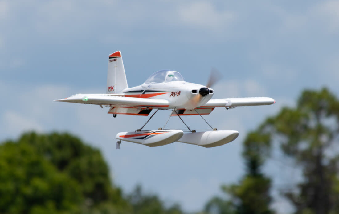 RV-8 10E Float Set with Struts & LEDs - Orange - Get A Hobby