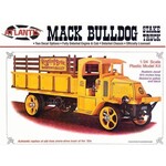 Atlantis 1/24 1926 Mack Bulldog Stake Truck