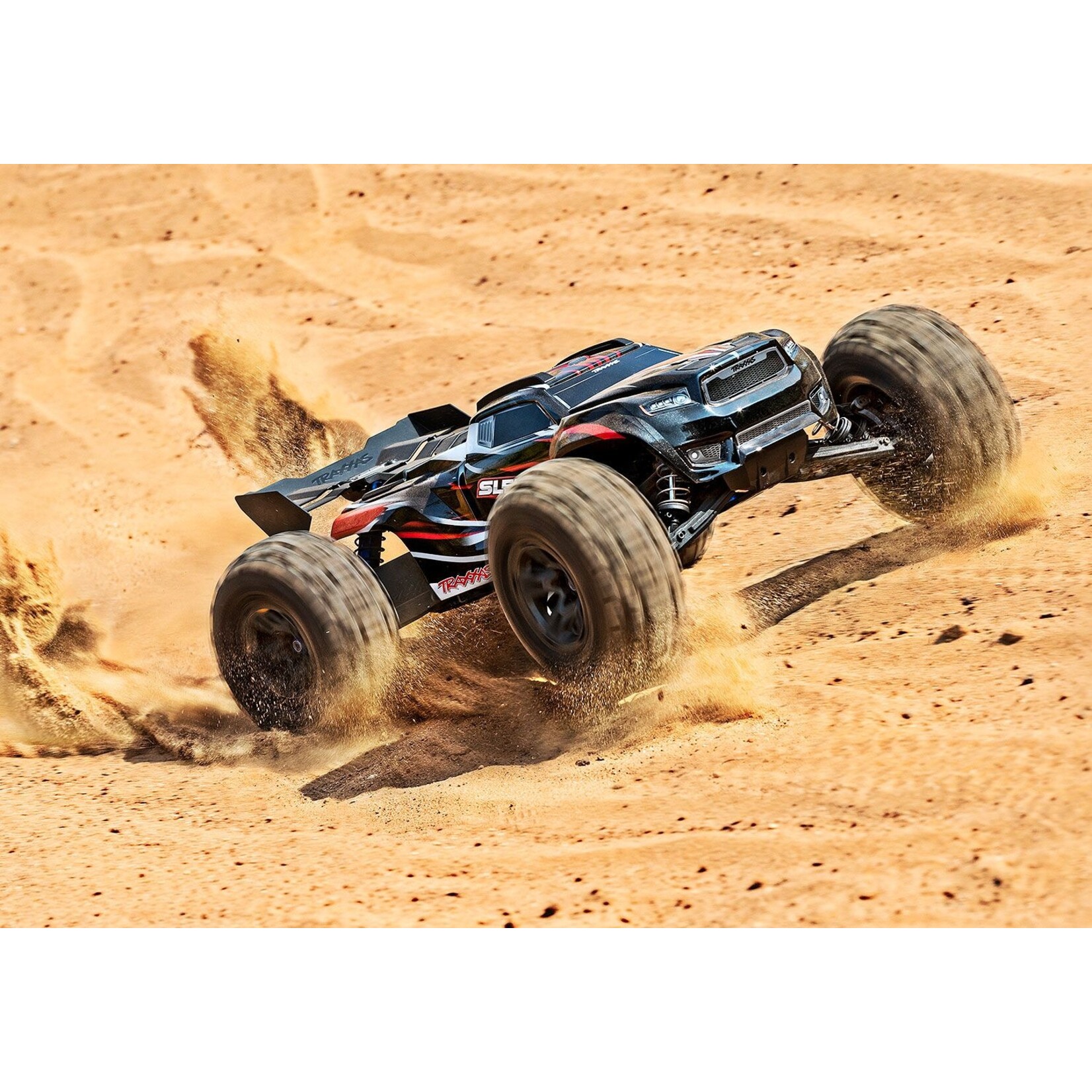 Traxxas Sledge™: 1/8 Scale 4WD Brushless with Belted Tires - ORANGE