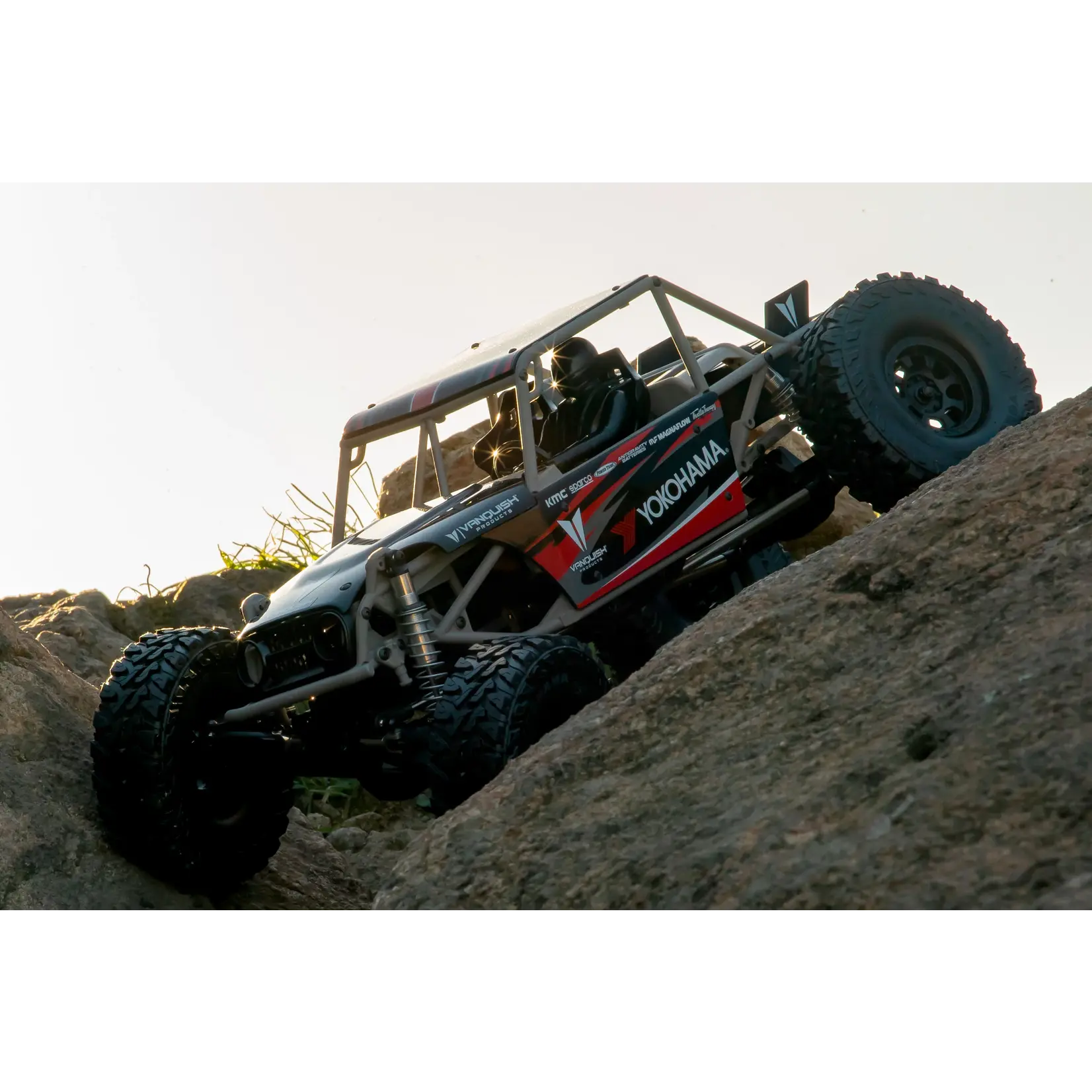 Vanquish Products H10 OPTIC 1/10 4wd RTR Rock Crawler - Yokohama