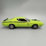 AMT 1/25 1971 Dodge Hemi Charger R/T Model Kit