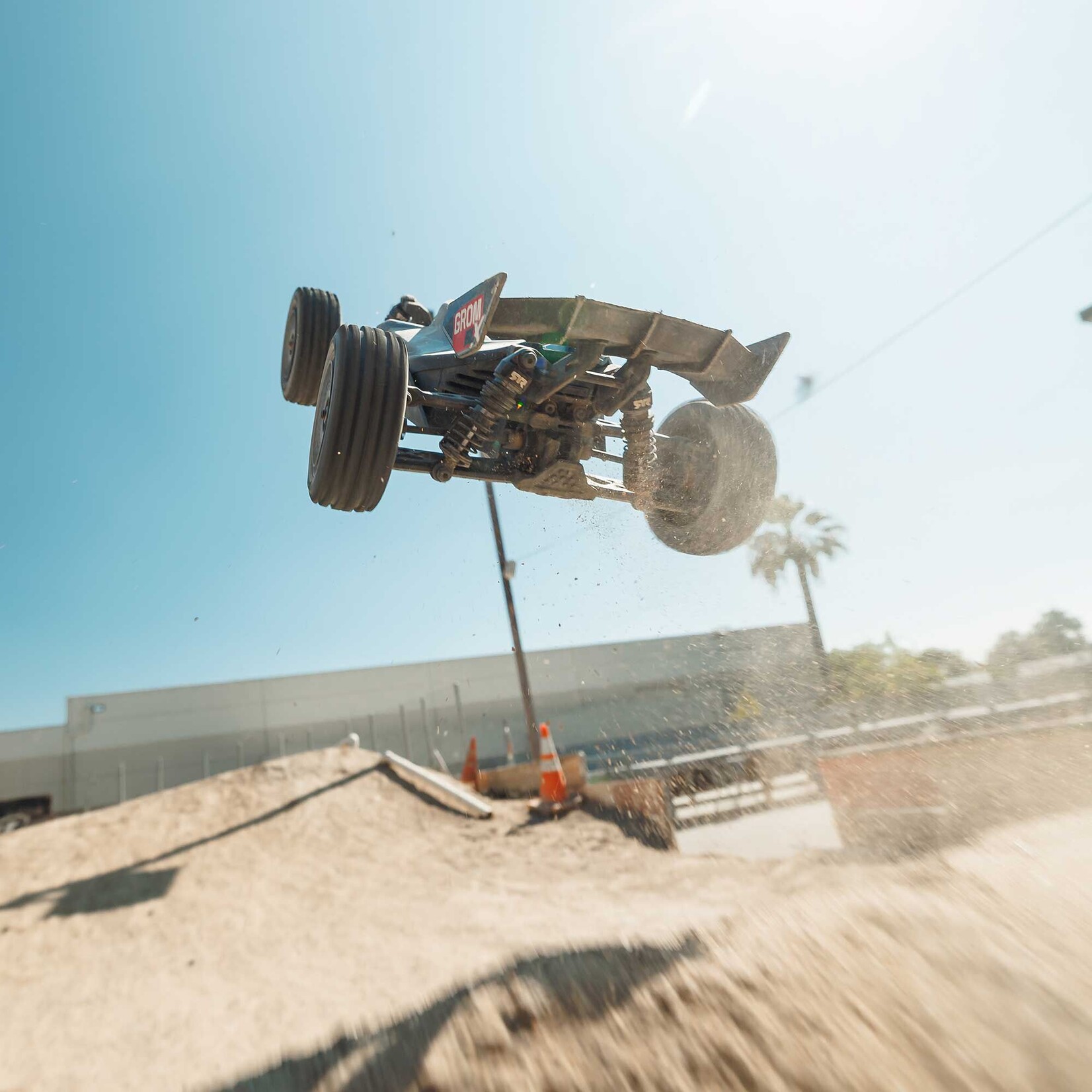 Arrma TYPHON GROM 223S BLX Brushless 4X4 Small Scale Buggy RTR with DSC (Battery & Charger included), Blue