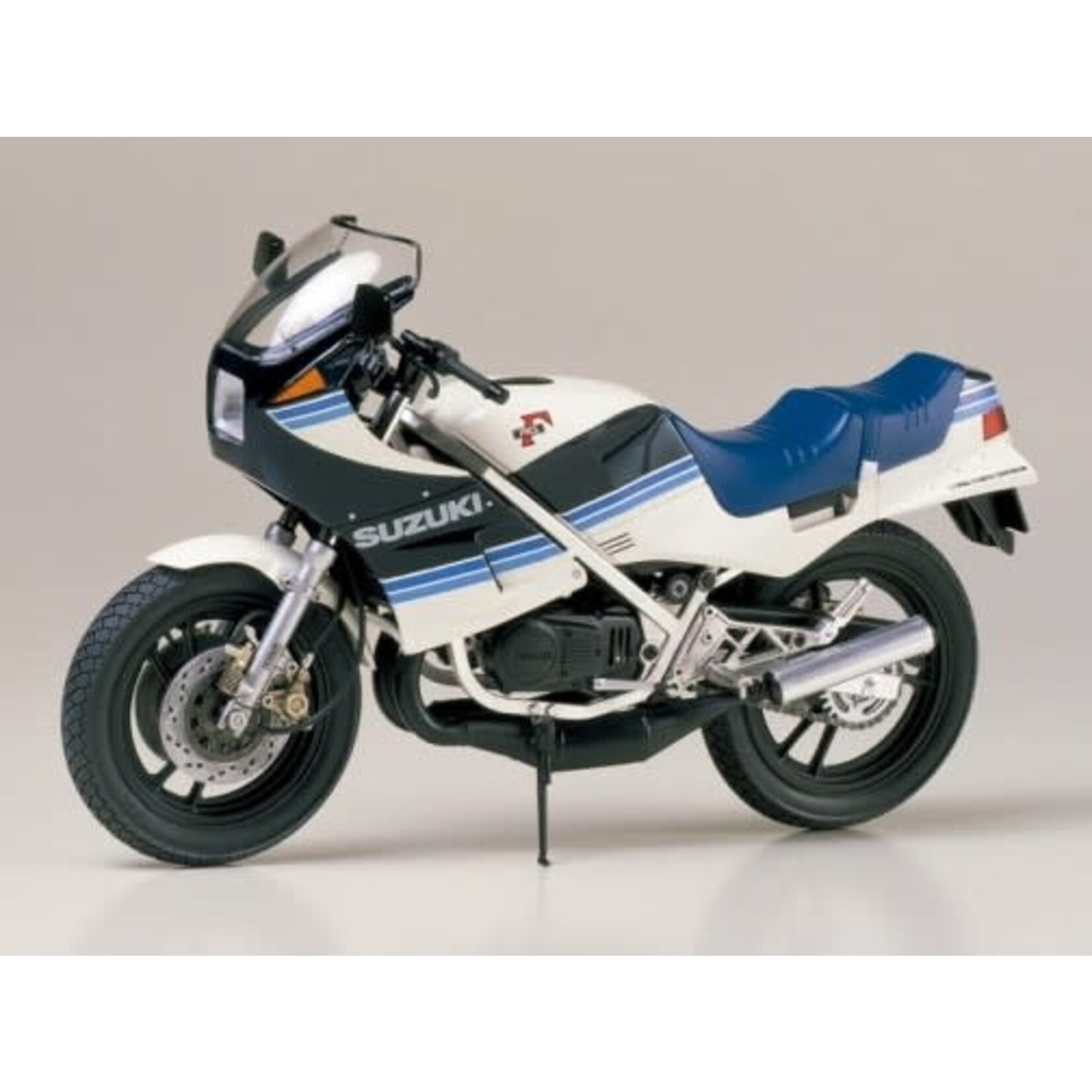Tamiya 1/12 Suzuki RG250r Motorcycle