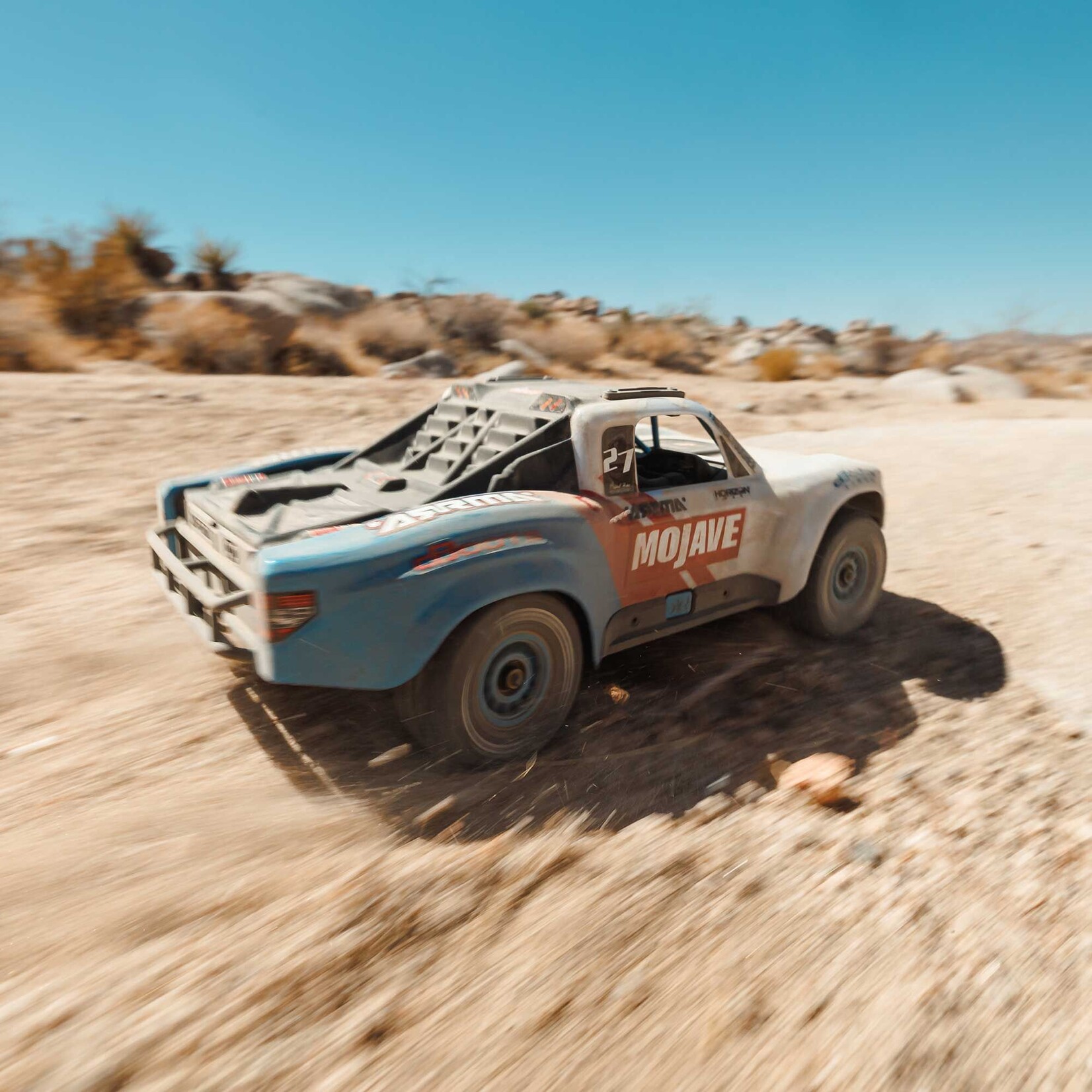 Arrma 1/16 MOJAVE GROM 223S, White