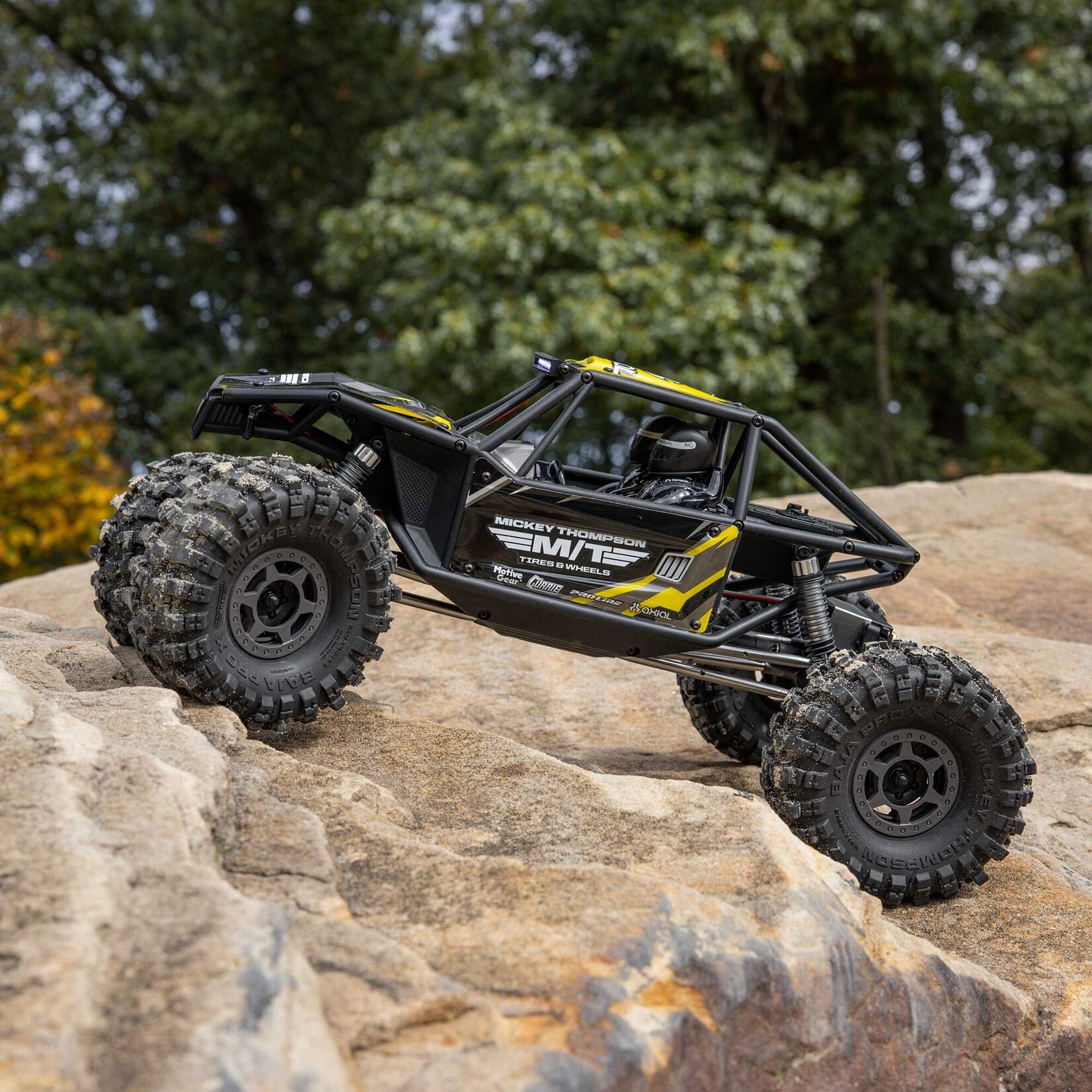 Axial 1/10 UTB10 Capra 1.9 4WS 4X4 Unlimited Trail Buggy Brushed RTR, Yellow