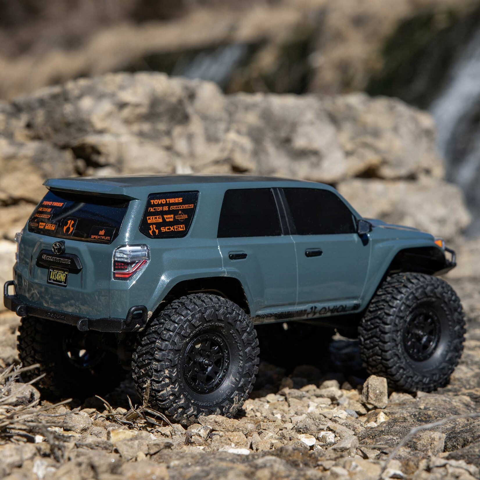 Axial 1/24 SCX24 Toyota 4Runner 4X4 RTR Brushed Rock Crawler (Battery & Charger Included), Gray