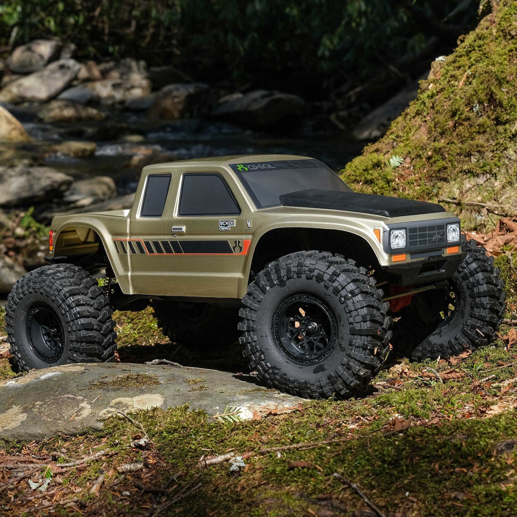 Axial 1/10 SCX10 III Coyote 4X4 RTR Rock Crawler (Battery & Charger Included), Gold