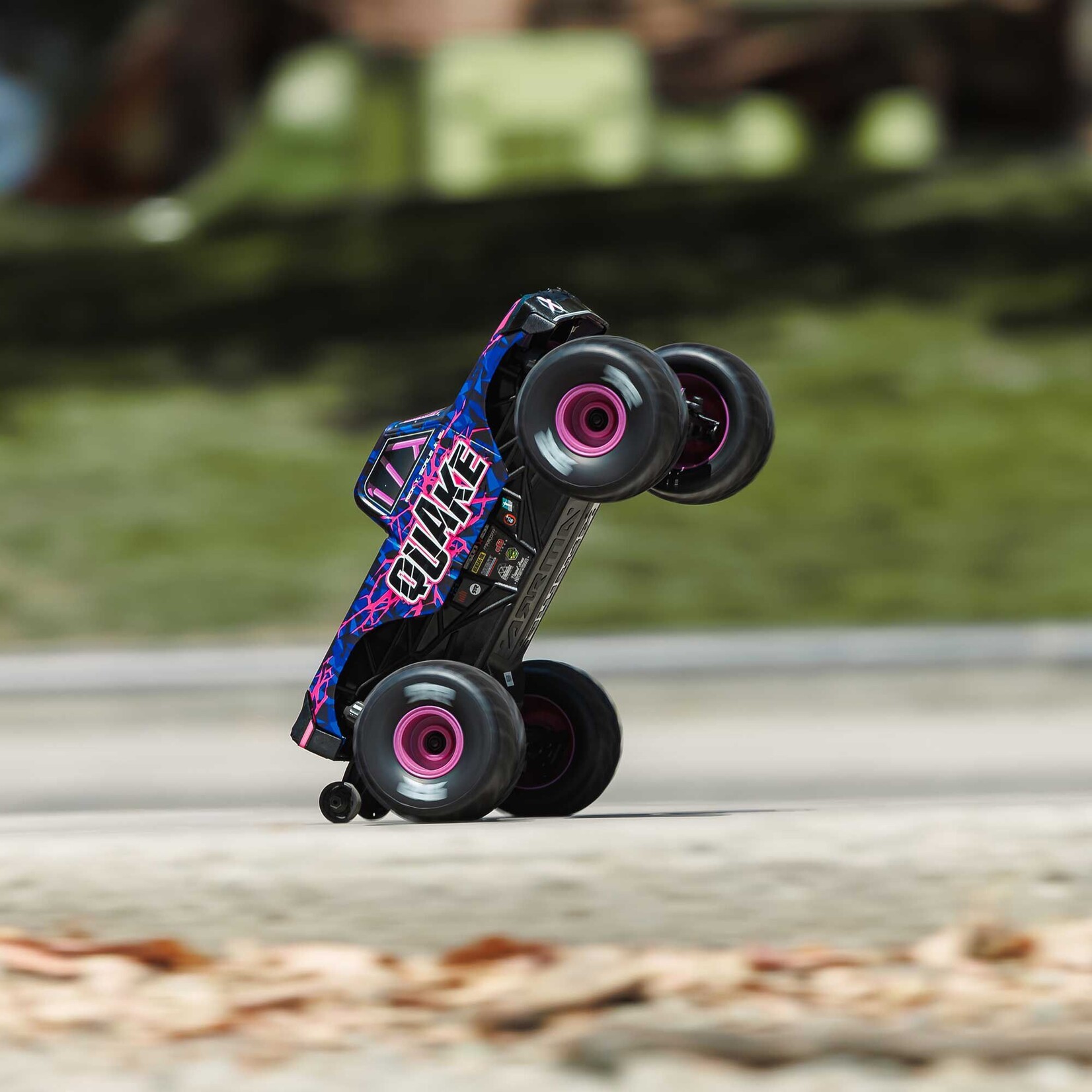 Arrma 1/16 QUAKE GROM 4X4 RTR Brushed Monster Truck (Battery & Charger Included), Purple