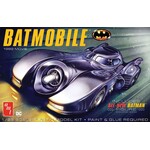 AMT 1/25 Batmobile 1989 Movie w/Seated Batman Figure